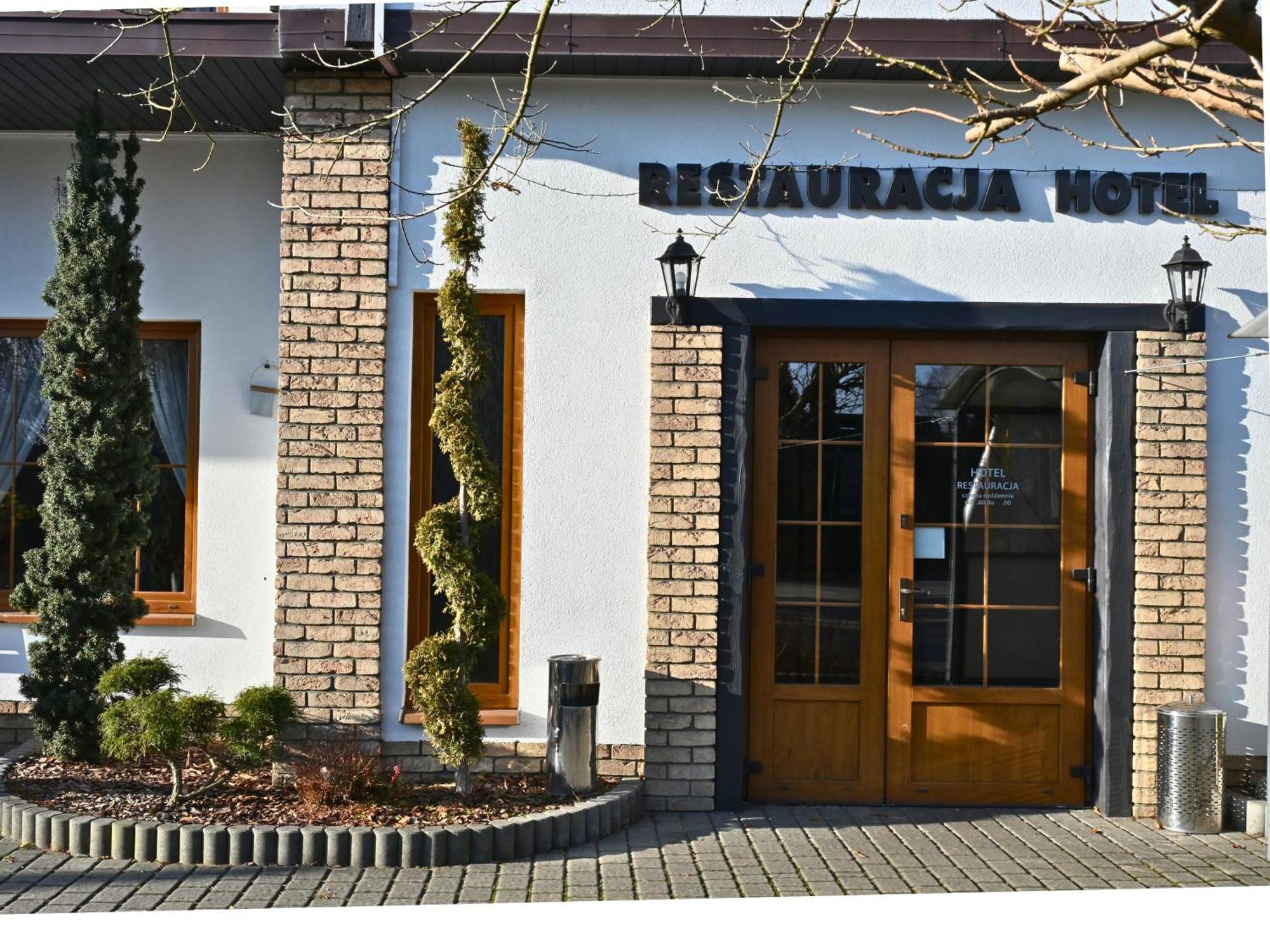 Hotel Sjesta Mikolów Exterior foto